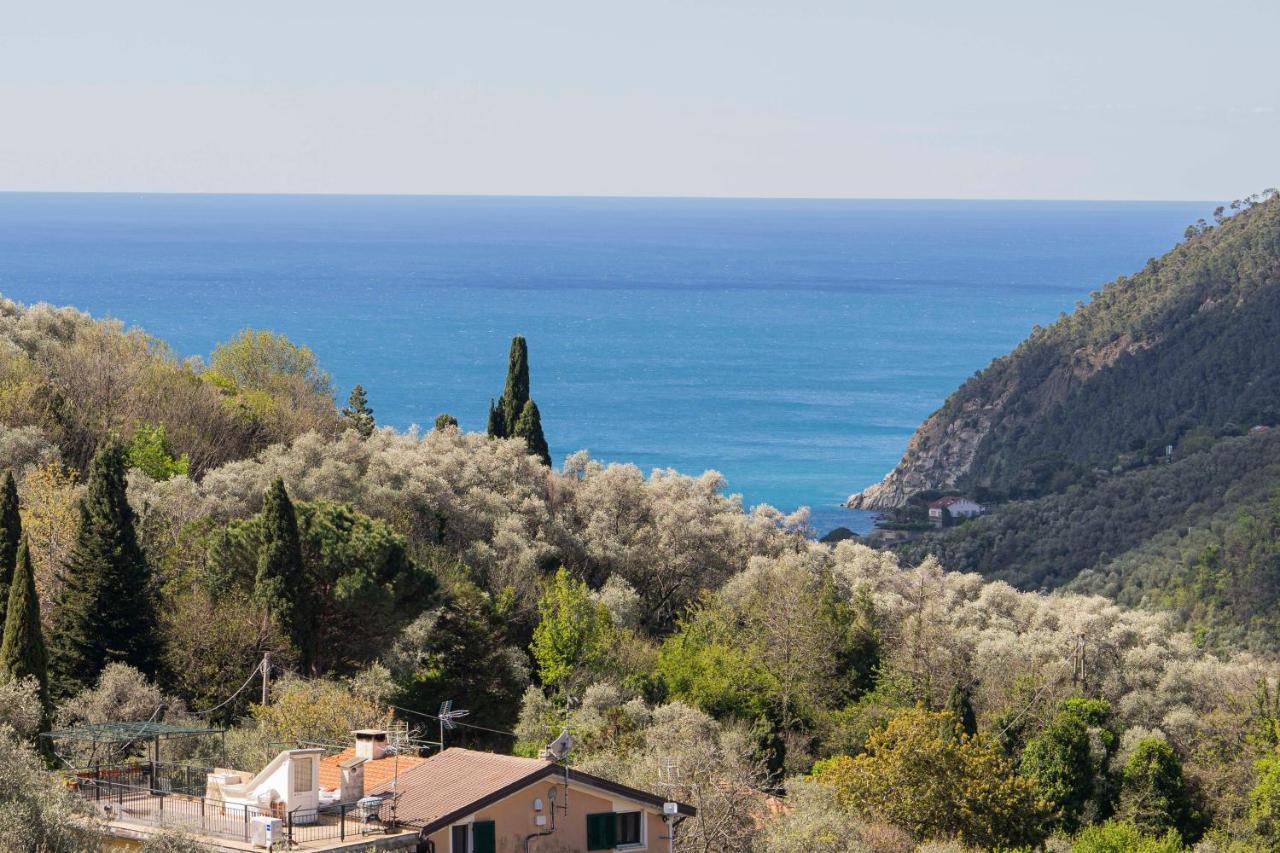 Casa Vacanza Il Portico Moneglia Exteriör bild